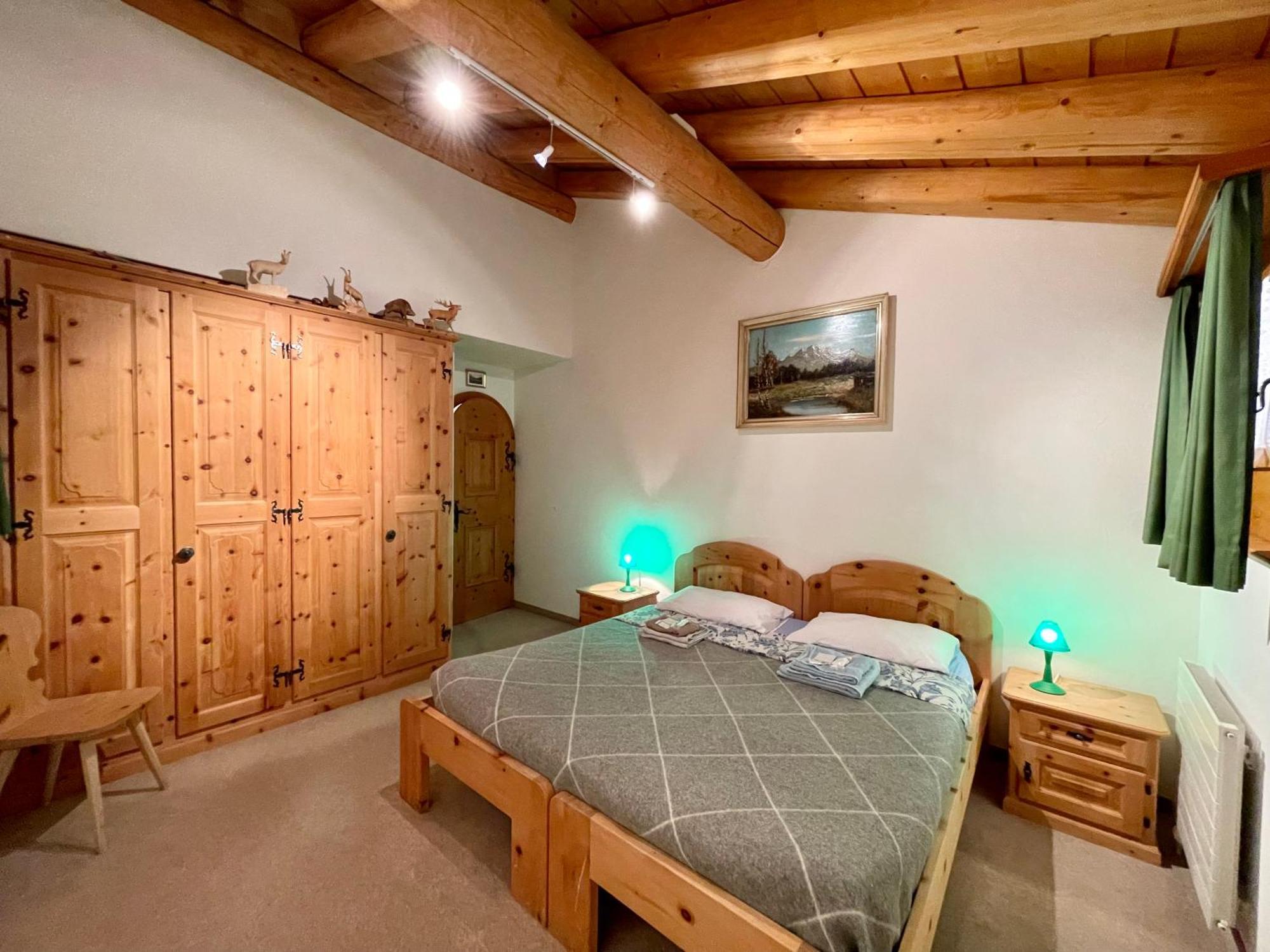 Chalet St Moritz Madulain Luaran gambar