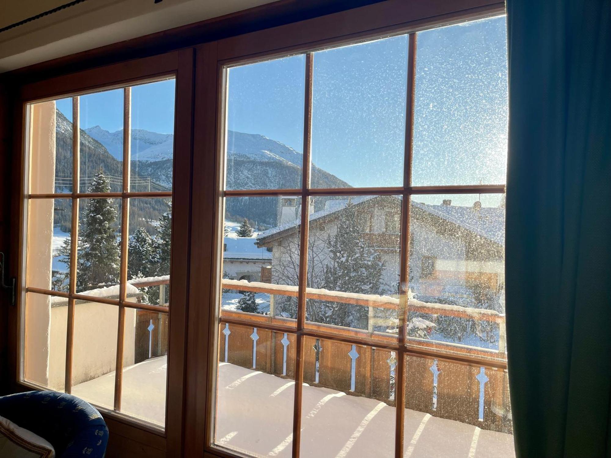 Chalet St Moritz Madulain Luaran gambar
