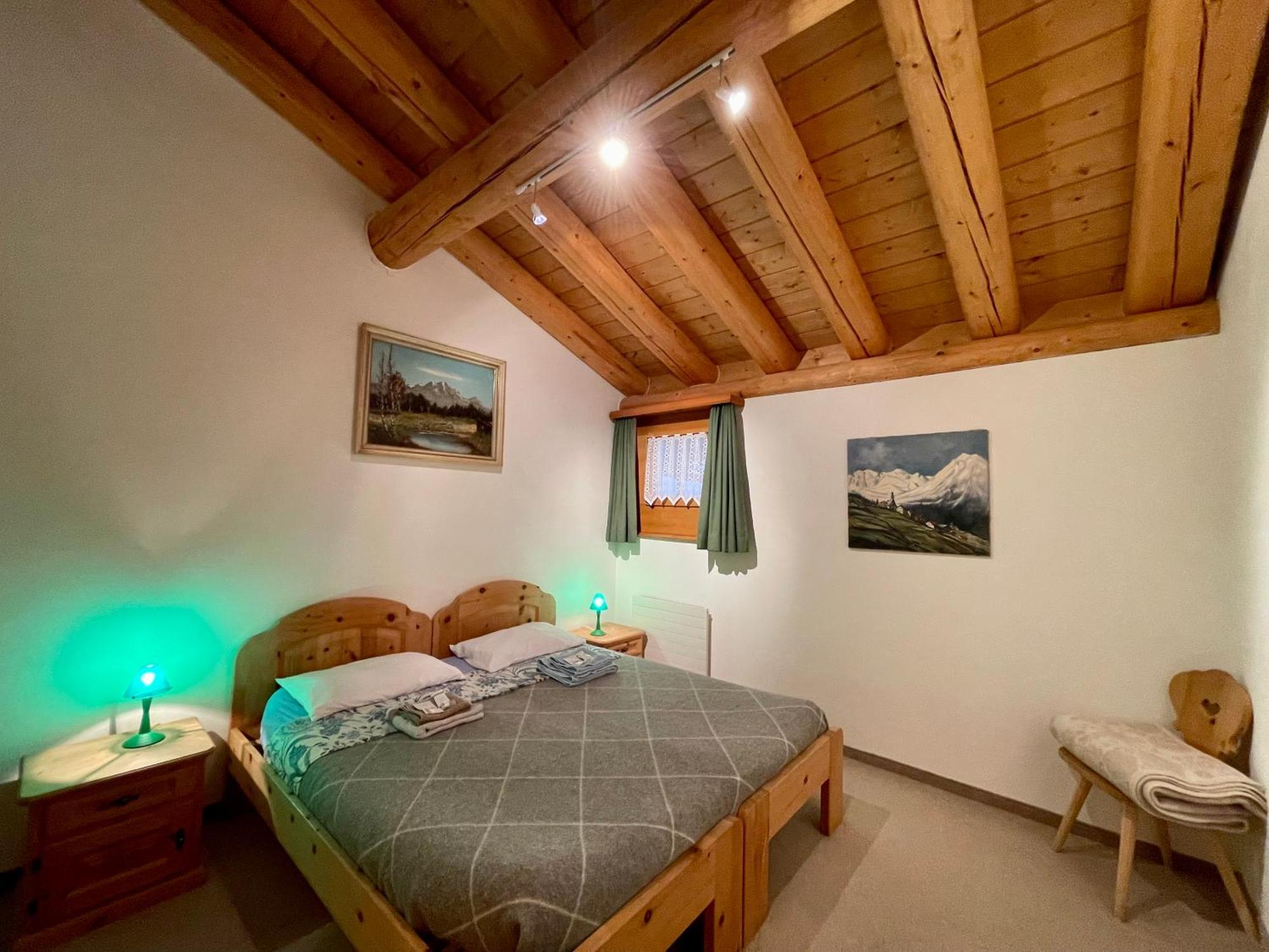 Chalet St Moritz Madulain Luaran gambar